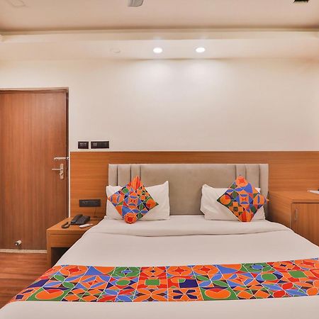 Fabhotel Shaurya Inn ラクナウ エクステリア 写真